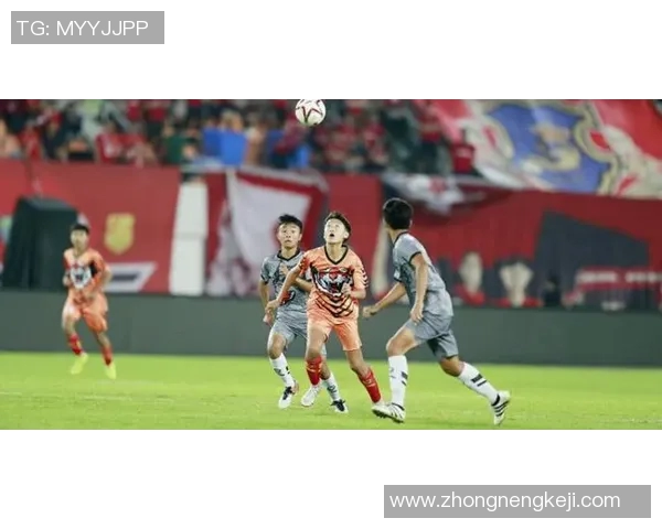 田宇翔的成长之路：从青涩少年到职场精英的奋斗历程与心路历程